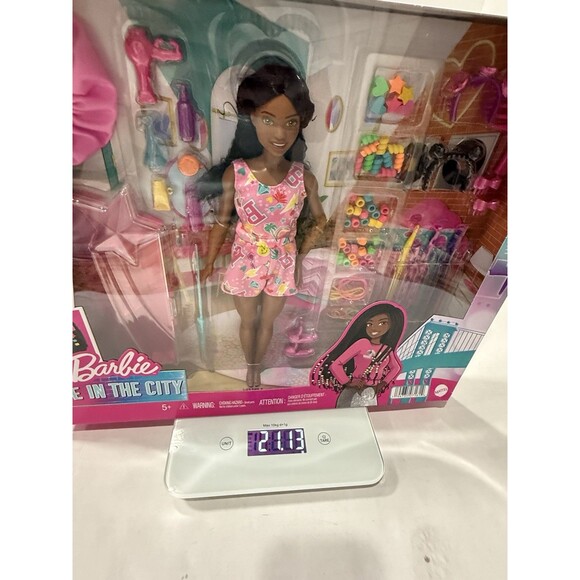 Barbie Life in the City Travel Playset NEW Sealed Mattel Barbie Playset 75+ PCS - Picture 11 of 14